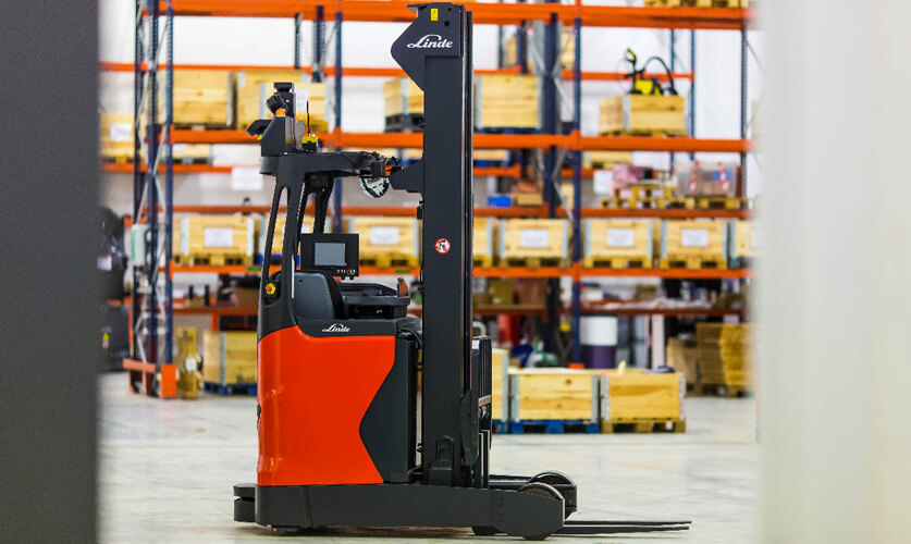 AGV-Robotic-Reach-Truck-Linde
