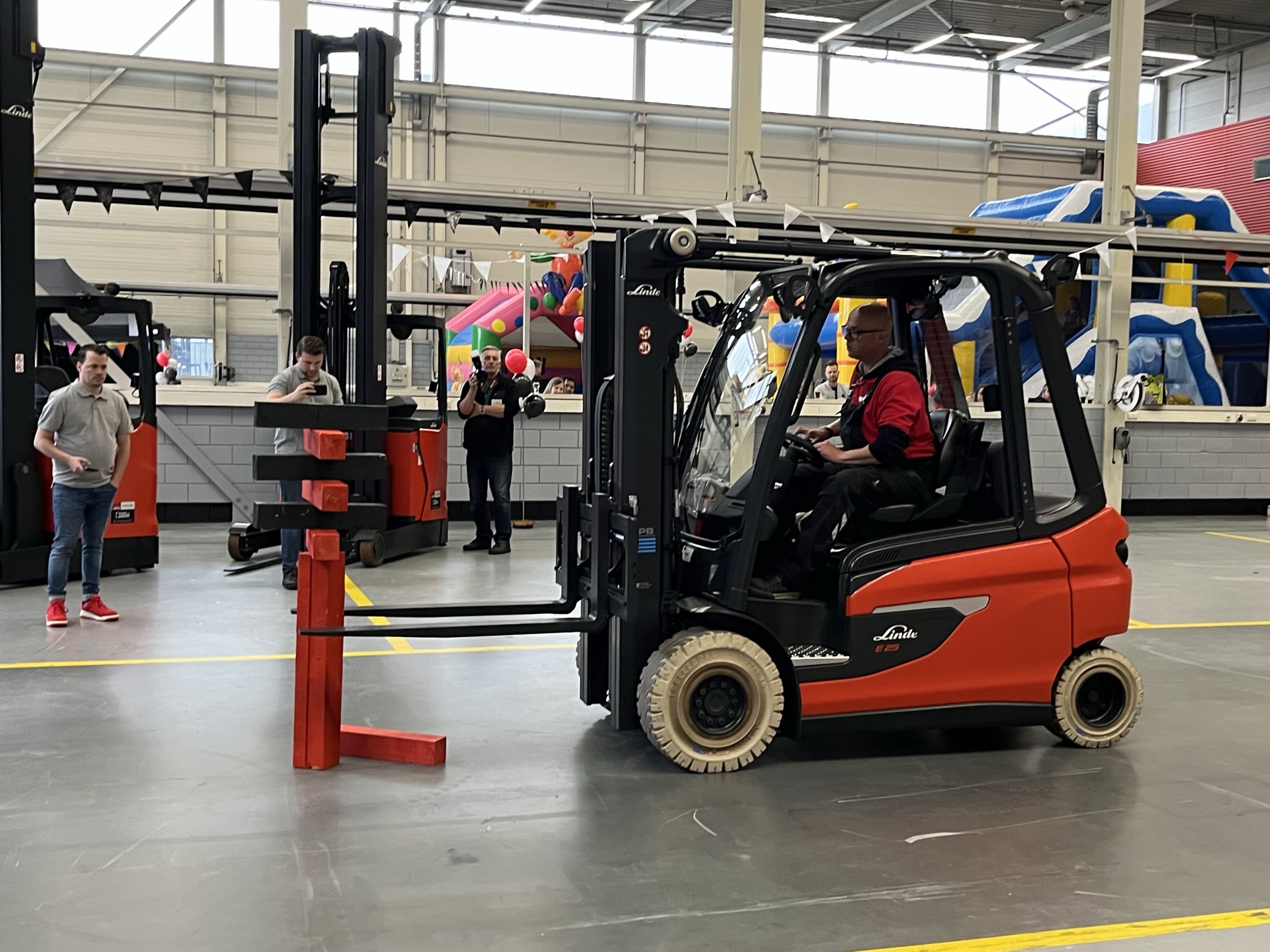 William van Wetten in de finale van HeftruckCup 2024