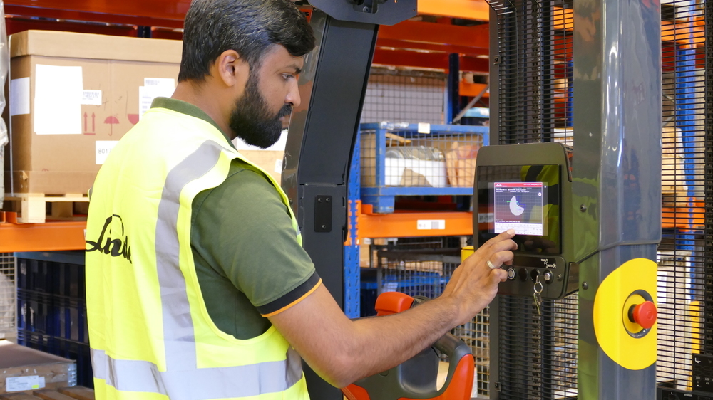 Linde L-Matic HD k wordt ingesteld