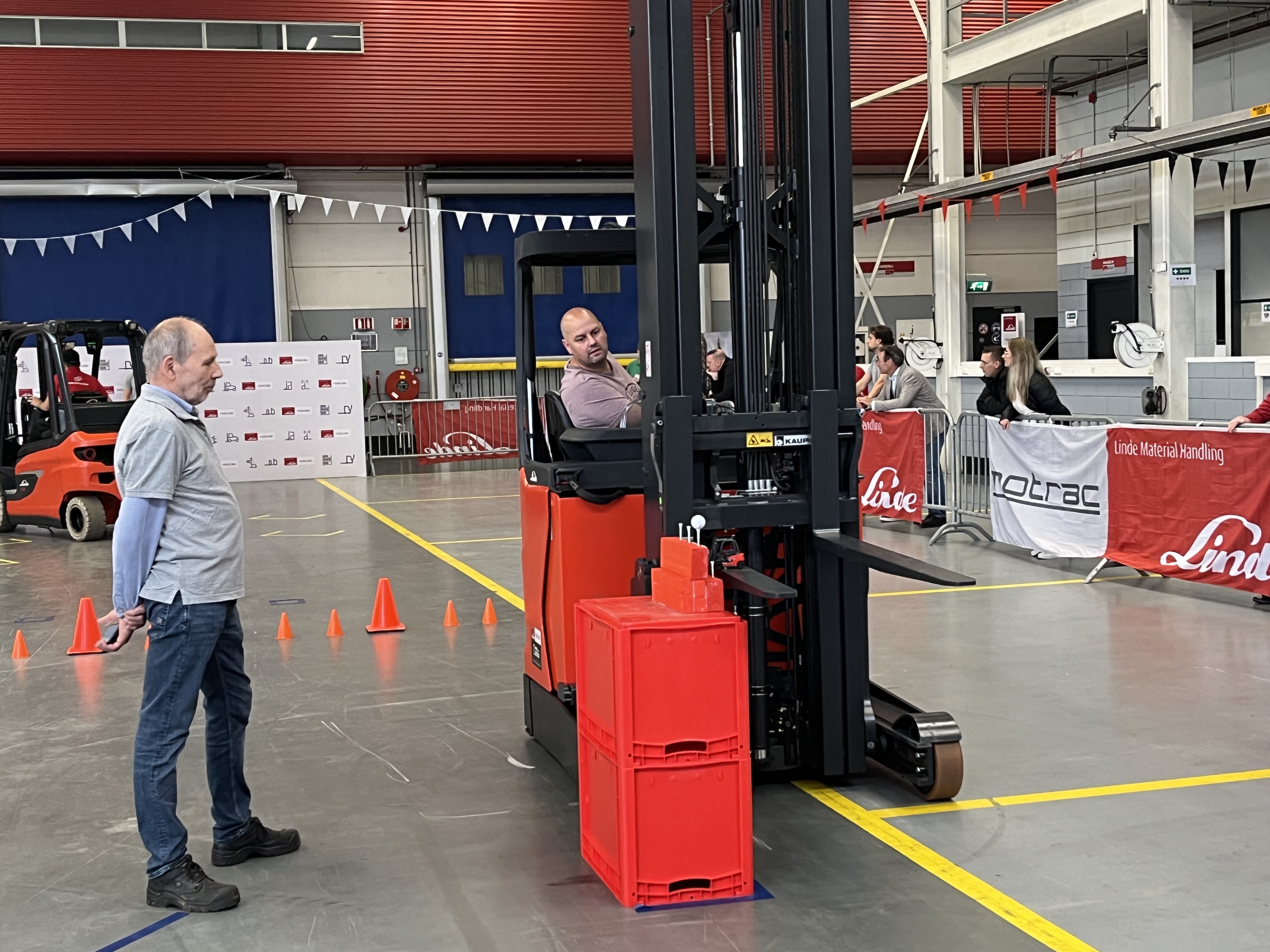 Golfballen spel tijdens HeftruckCup 2024