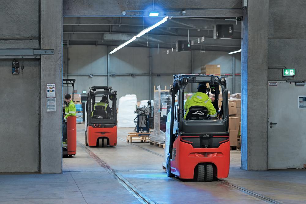 Linde E16 driewieler elektrische heftrucks