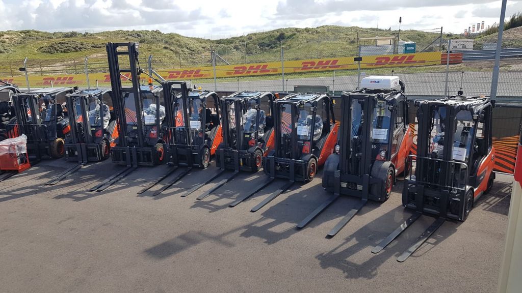 Trucks formule 1 Zandvoort - bericht heftrucks op Zandvoort