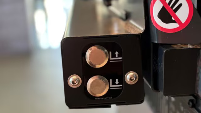 Linde D06-D10 double stock stapelaar - hefknoppen aan zijkant