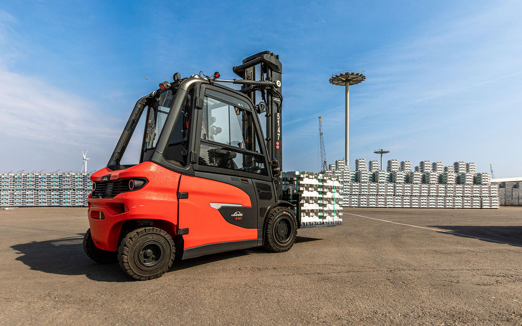 Verduurzaming met Linde elektrische heftrucks bij Steinweg