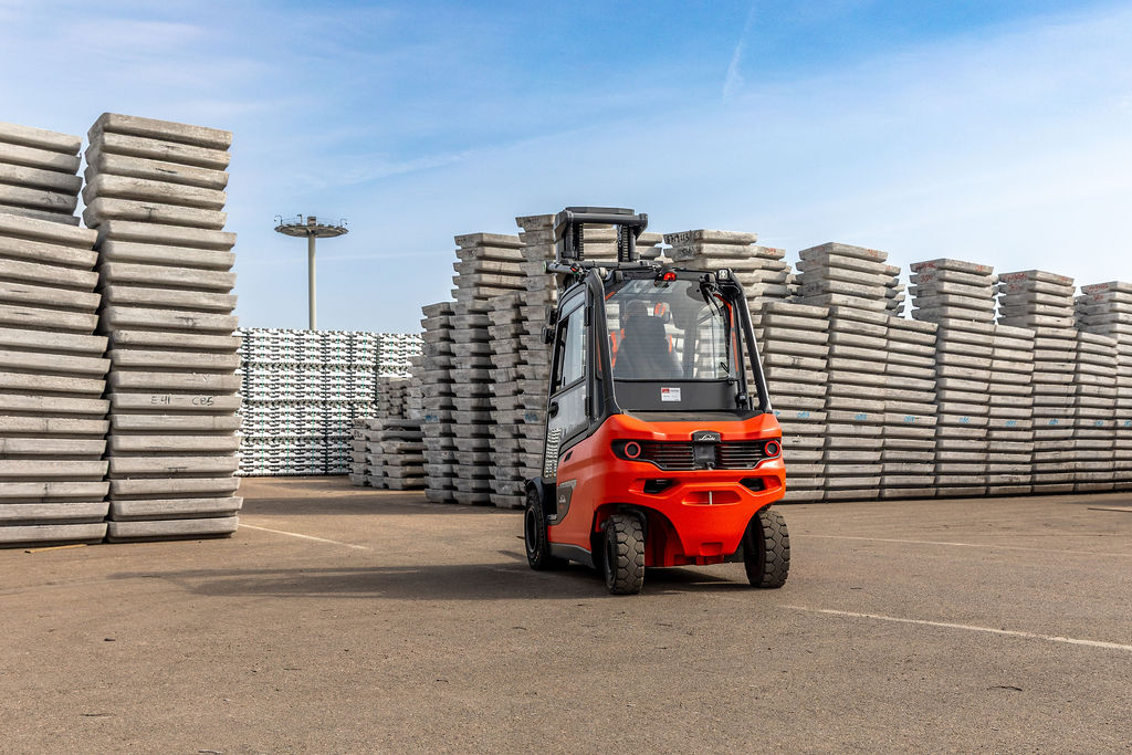 Steinweg ziet grote voordelen van elektrische Linde heftrucks